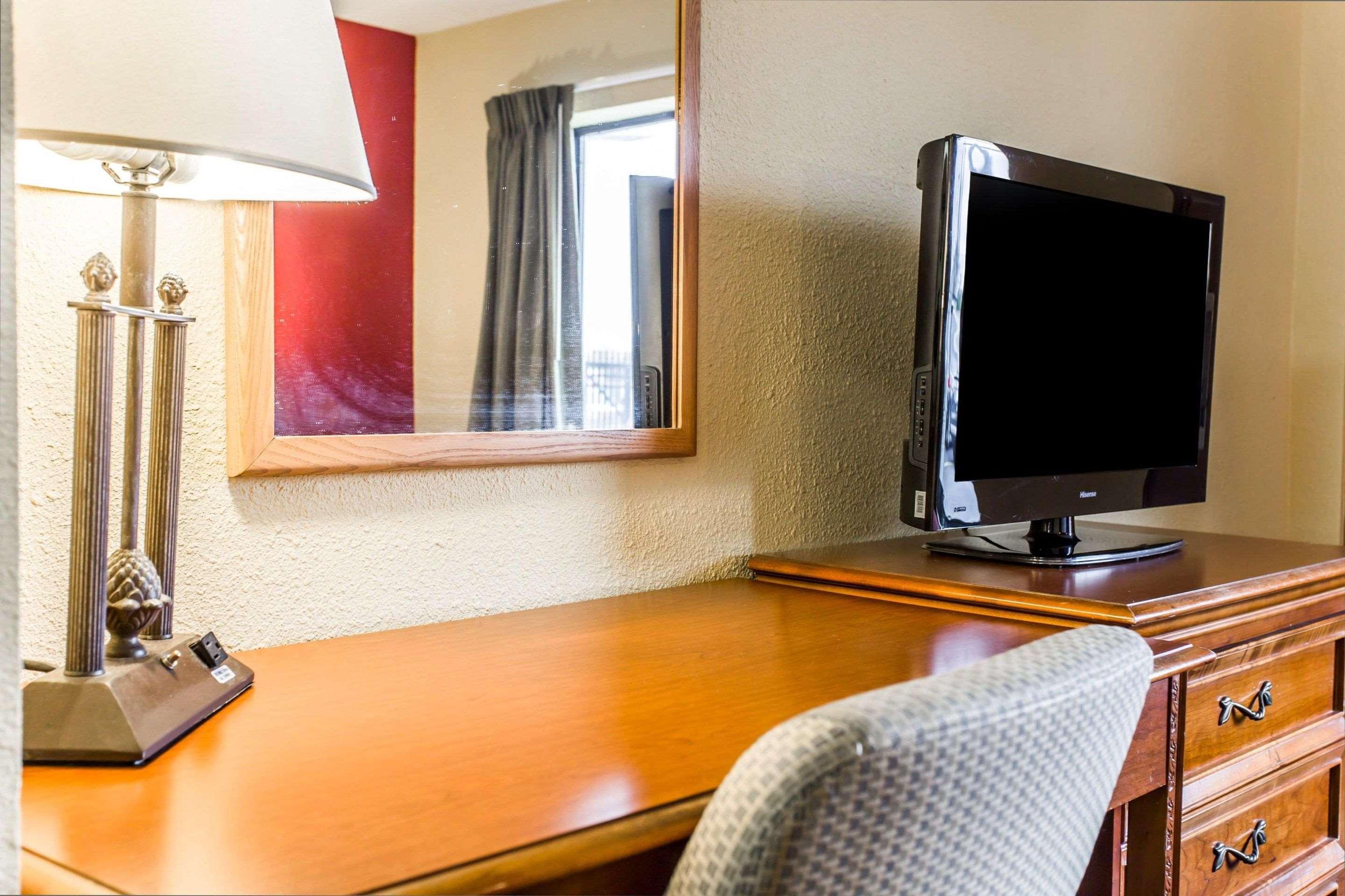 Rodeway Inn Charlotte Downtown Esterno foto